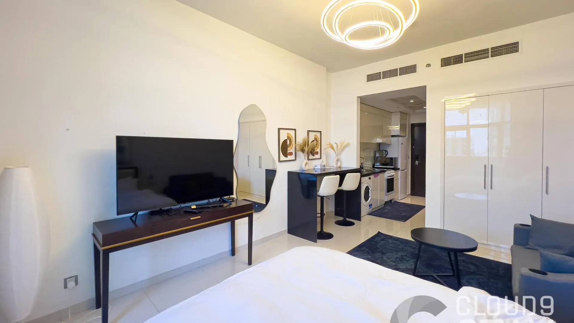 Appartement Cloud 9 - Damac Ghalia Tower à Dubaï